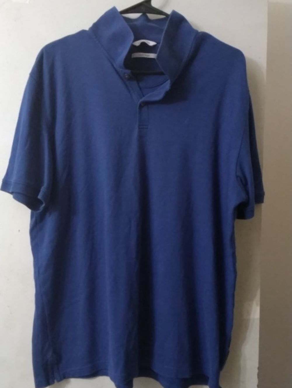 Calvin Klein Men's Blue Polo Shirt - Short Sleeve Liquid Touch Size Large